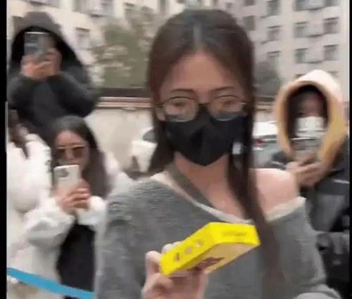娱乐吃瓜163,揭秘娱乐圈最新热点事件 第3张 娱乐吃瓜163,揭秘娱乐圈最新热点事件 第3张