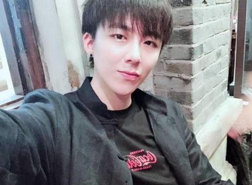 看抖音网红黑料吃瓜,吃瓜群众围观娱乐圈风云 第2张 看抖音网红黑料吃瓜,吃瓜群众围观娱乐圈风云 第2张