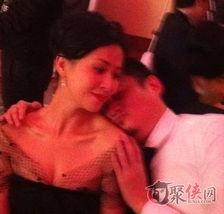 娱乐爆料接吻视频大全,接吻视频大全大揭秘  第2张