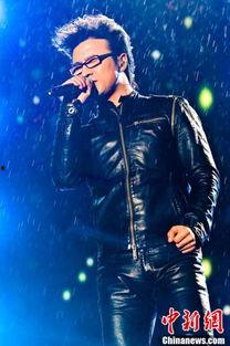 狗崽爆料汪峰视频大全,汪峰视频大全幕后故事揭秘 第3张 狗崽爆料汪峰视频大全,汪峰视频大全幕后故事揭秘 第3张