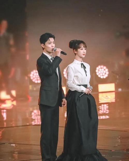 娱乐圈吃瓜小花组cp,吃瓜小花们的甜蜜CP大揭秘  第2张