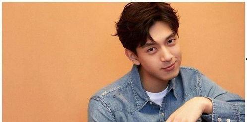 李现爆料大学恋情视频,那段青涩岁月的甜蜜回忆