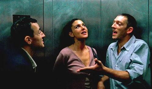 重口味电影在线观看,在线观看带你领略惊悚刺激的视觉冲击