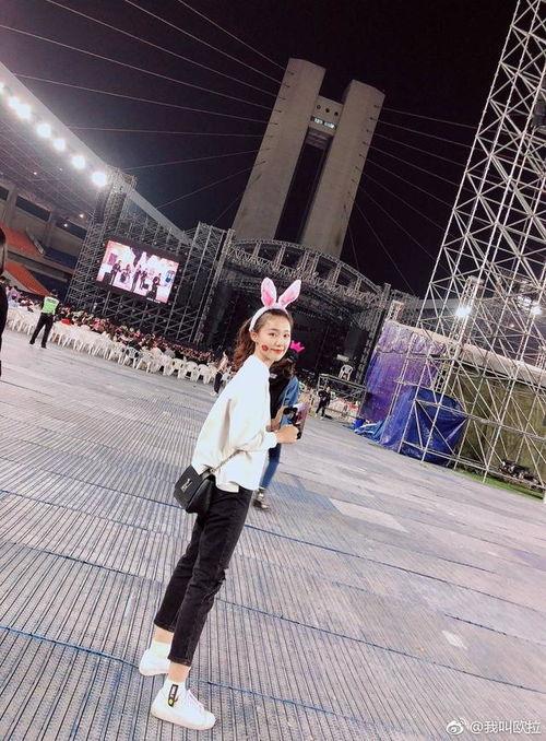 周杰伦演唱会网红吃瓜,网红吃瓜热议不断！  第3张